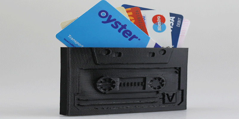 Casette Wallet